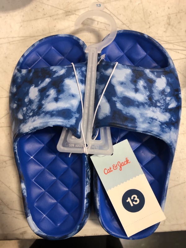 Photo 2 of  Kids' Wilder Slip-on Slide Sandals - Cat & Jack™ 13

