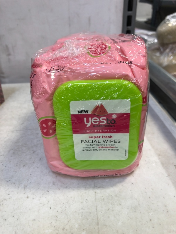 Photo 2 of Yes To Watermelon Refreshing Facial Wipes, Hydrating Formula That Removes Dirt, Oil & Grime, Leaves Skin Refreshed & Brighter, With Antioxidants & Aloe, Natural, Vegan & Cruelty Free, 40 Count, 2 Pack
