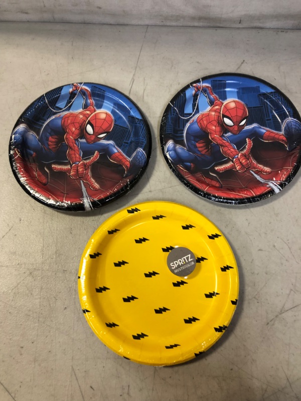 Photo 1 of  8ct Party Paper Plates 3PACK


