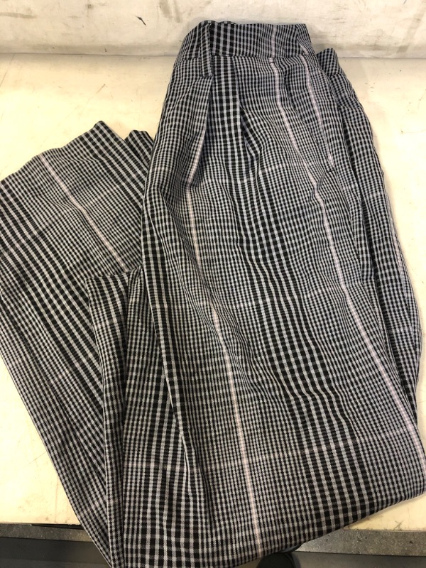 Photo 1 of a new day size 14 womens plaid dress pants