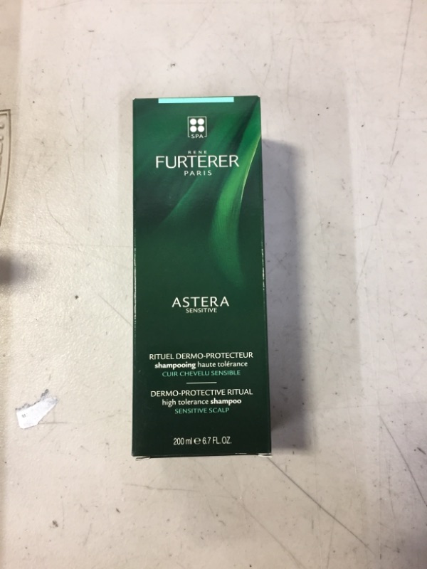 Photo 2 of  Rene Furterer ASTERA SENSITIVE High-Tolerance Shampoo, for Sensitive Scalp