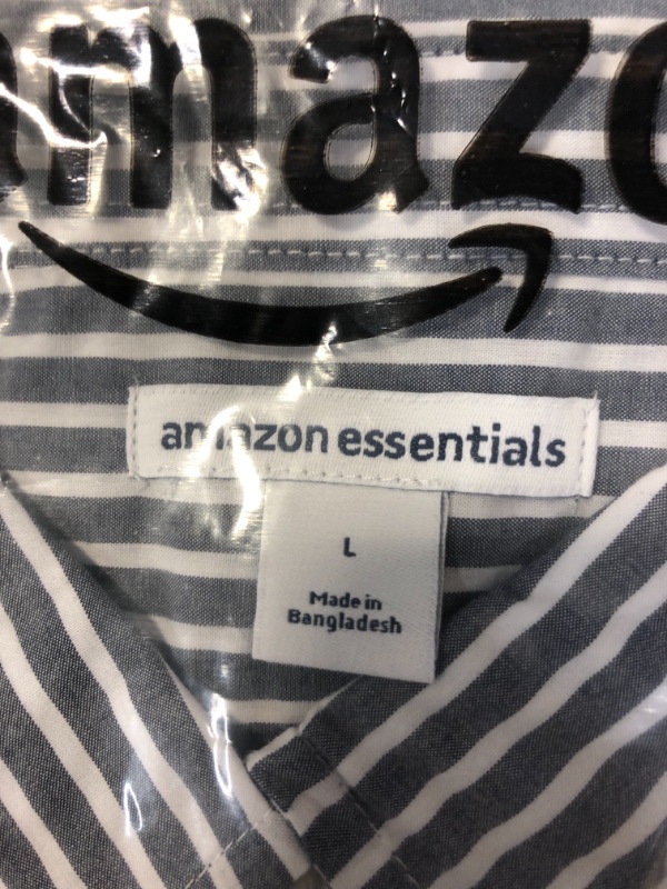 Photo 1 of Amazon Essentials Women's Classic-Fit Long-Sleeve Button-Down Poplin Shirt LARGE

