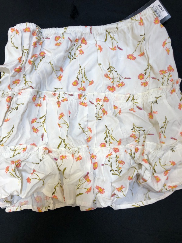 Photo 2 of GIRLS FLORAL SKIRT LARGE 10/12