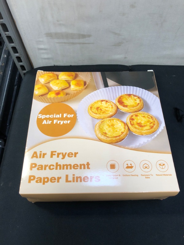 Photo 2 of Air Fryer Disposable Paper Liner - 50PCS 7.9In Round Non-Stick Insert Parchment Paper Liners, Oil-proof, Water-proof Cooking Baking Roasting Filter Sheet for Airfryer Basket, Microwave, Oven, Dryer
