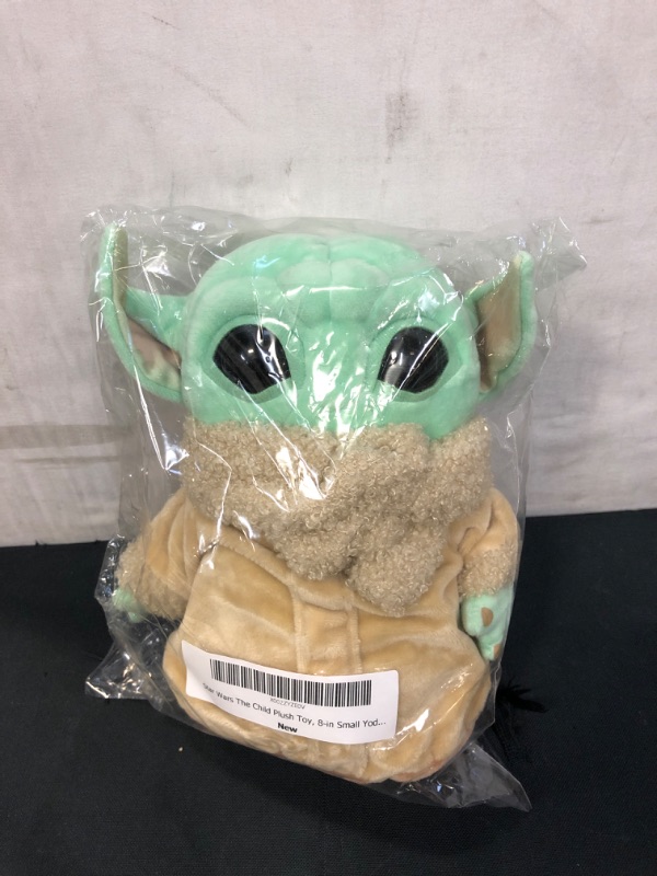 Photo 2 of ?Star Wars Plush Toy, Grogu Soft Doll from The Mandalorian, 8-inch Figure, Collectible Stuffed Animals for Kids???
