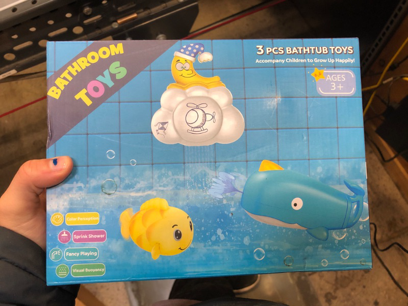 Photo 2 of Bath Toys for Toddlers, 3 Pcs Baby Bath Toys - Wind-up Fish Bathtub Set, Spray Water Cloud & Hand-Pull Whale - Water Gun Bath Birthday Gifts for Kids