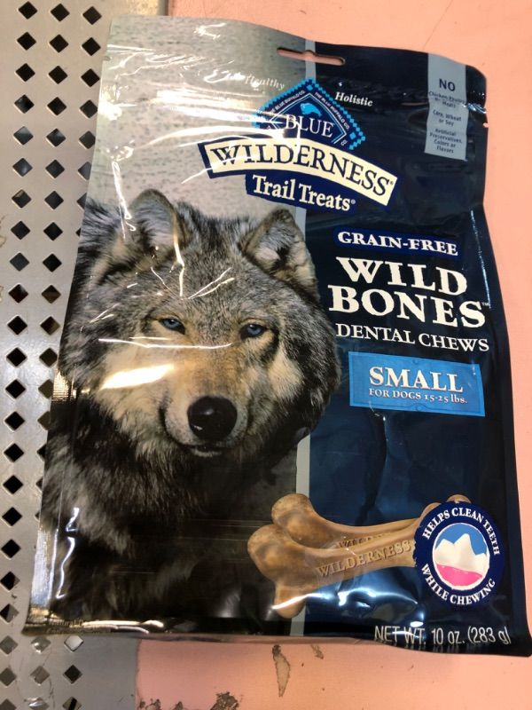 Photo 2 of Blue Buffalo Wilderness Wild Bones Grain Free Dental Chews Dog Treats, Small 10-oz Bag  -- BB 01/09/2024 --