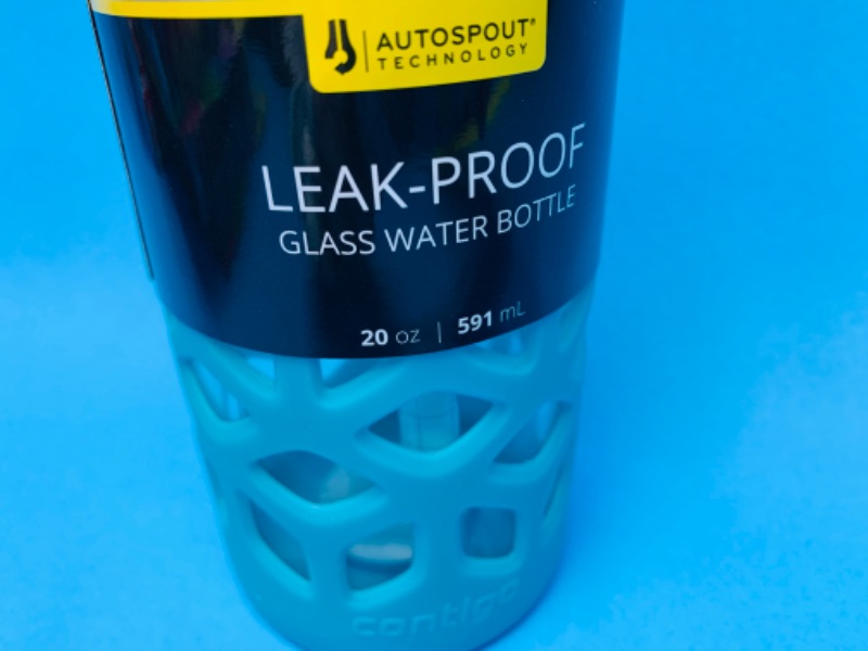 Photo 4 of 635053… contigo 20 oz. Leakproof glass sports bottle with autospout and carabiner 