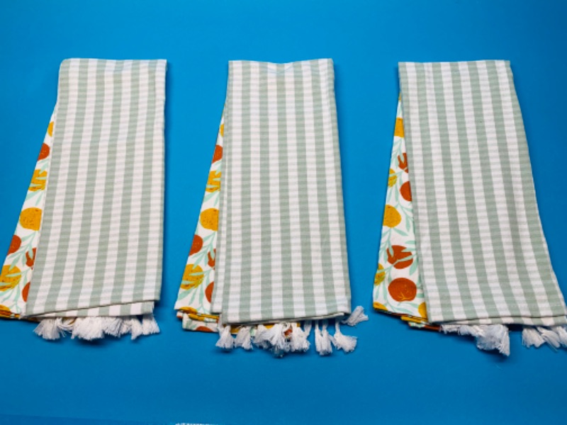 Photo 1 of 635220… 6 dish towels 