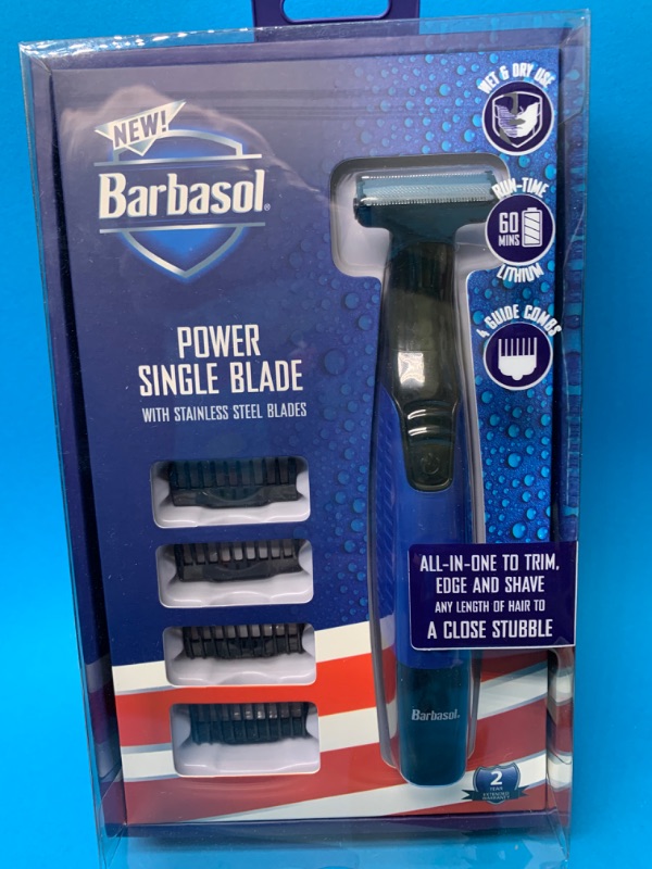 Photo 4 of 635467… barbasol 4 piece grooming set and wet/dry shaver 