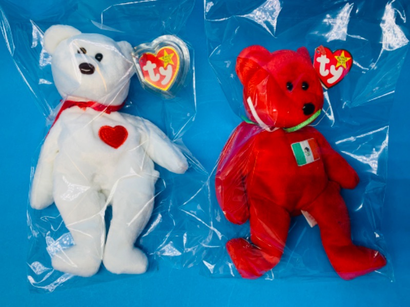 Photo 1 of 635885… 2 TY beanie babies in plastic bags 