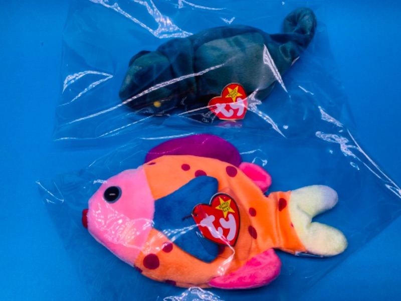 Photo 1 of 636011…2 TY beanie babies in plastic bags 