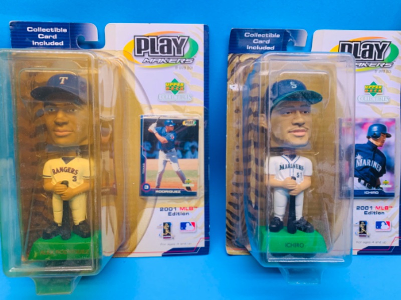 Photo 2 of 636027…3 vintage upper deck baseball bobble heads - yellowing on plastic 