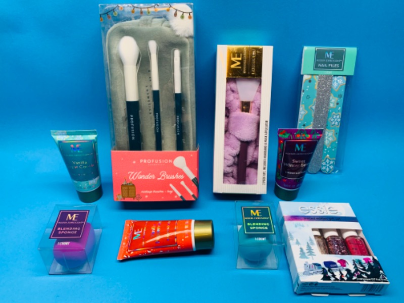 Photo 1 of 636371…makeup brushes with bag, nail polish, blending sponges,, hand lotions , and more 
