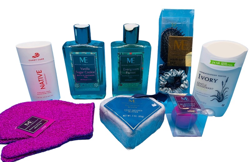 Photo 1 of 636397…shower gel, exfoliating mit, deodorants, buffer, sponge, and hair gift set