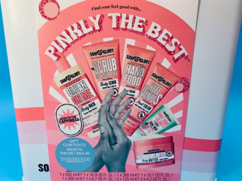 Photo 4 of 636399… large tin Soap and Glory pinkly the best body wash, butter, scrub, hand and foot cream