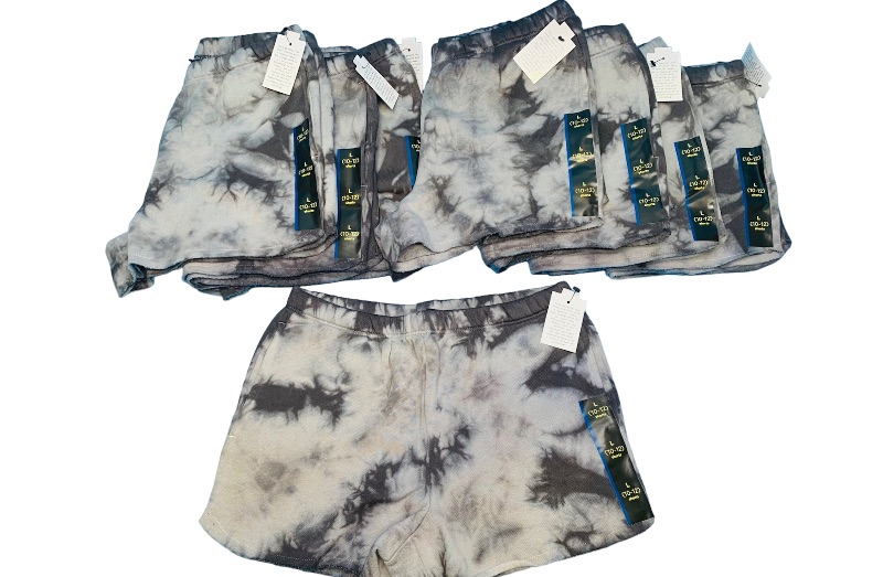 Photo 1 of 636640… 8 pairs of boys shorts size L 10-12