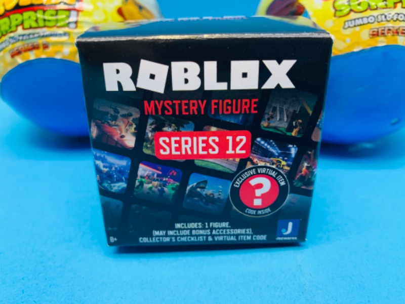 Photo 2 of 636782…Roblox mystery figure and 2 jumbo squeezy surprise 