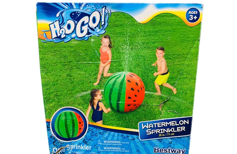 Photo 1 of 636793…H2O Go watermelon sprinkler - box has damage 