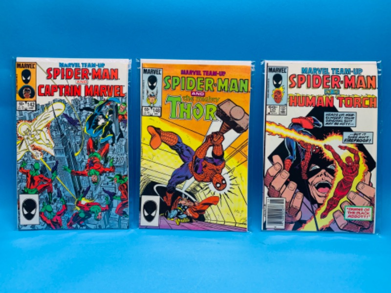 Photo 1 of 637118…3 vintage $.60 Spider-Man  comics in plastic sleeves 