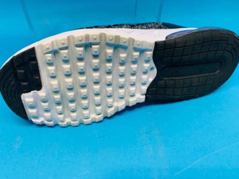 Photo 1 of 637232… ladies size 6 LA Gear ultra foam sneakers 