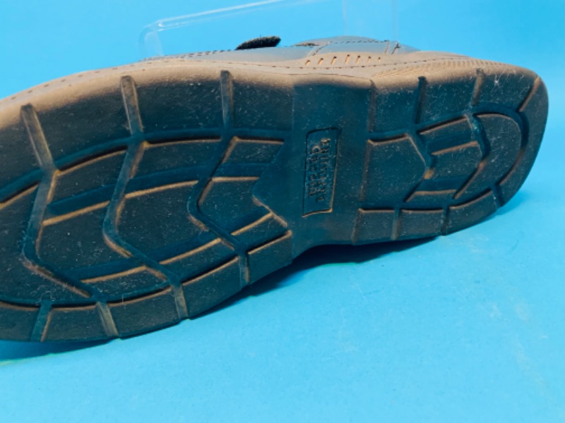 Photo 2 of 637235…used mens size 10 velcro Rugged Exposure shoes 