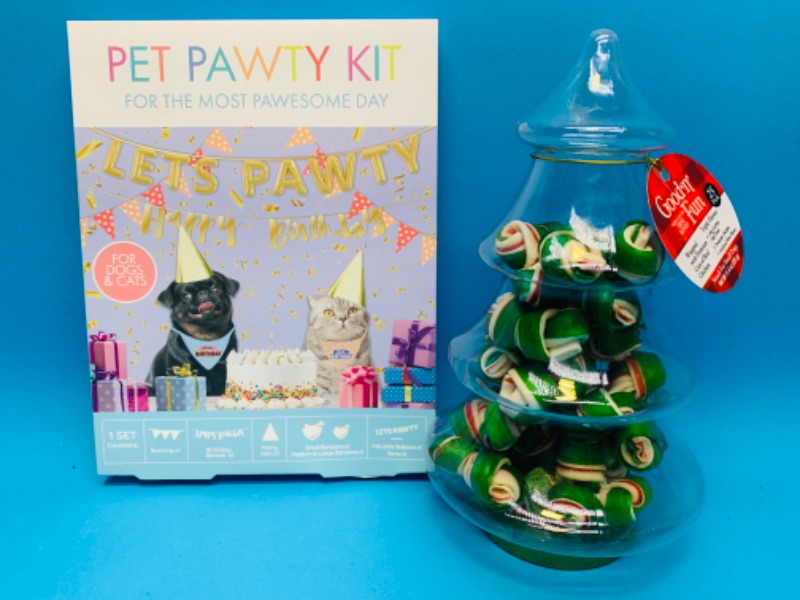 Photo 1 of 637318…dog treats and party kit for pet