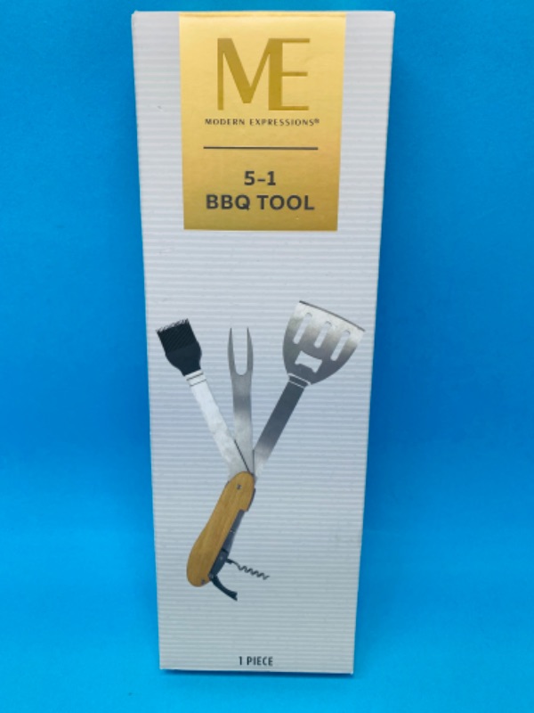 Photo 1 of 637323…5 in 1 BBQ tool
