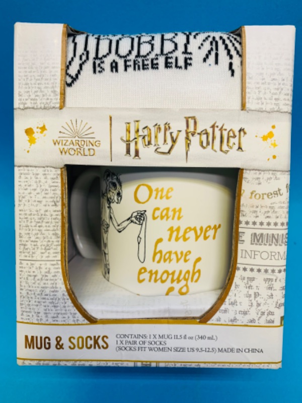 Photo 1 of 637380…Harry Potter mug and socks