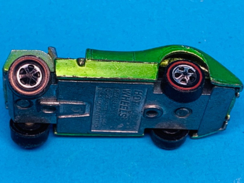 Photo 3 of 637430…worn- 1958 hot wheels redline mclaren - missing engine shield, bent wheel, paint chips 