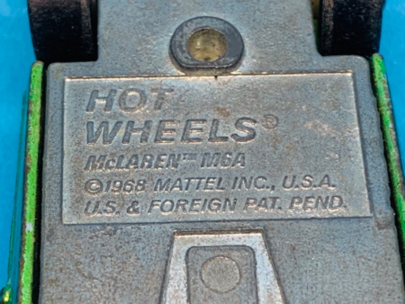 Photo 7 of 637430…worn- 1958 hot wheels redline mclaren - missing engine shield, bent wheel, paint chips 