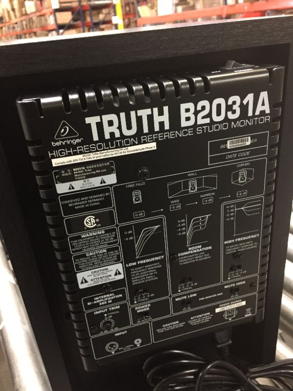 Photo 3 of Behringer Truth B2031A 8.75 inch Powered Studio Monitor--sold for parts only--doesn't power on