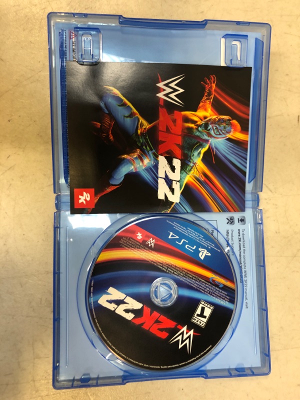 Photo 3 of WWE 2K22 - PlayStation 4
