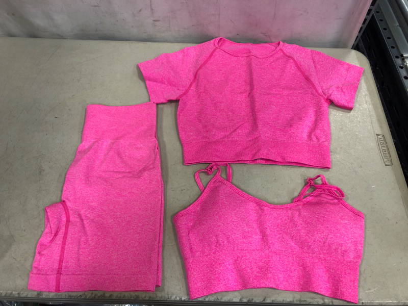 Photo 1 of 3 pieces Active Set, one crop top, sports bra and shorts
Size Small