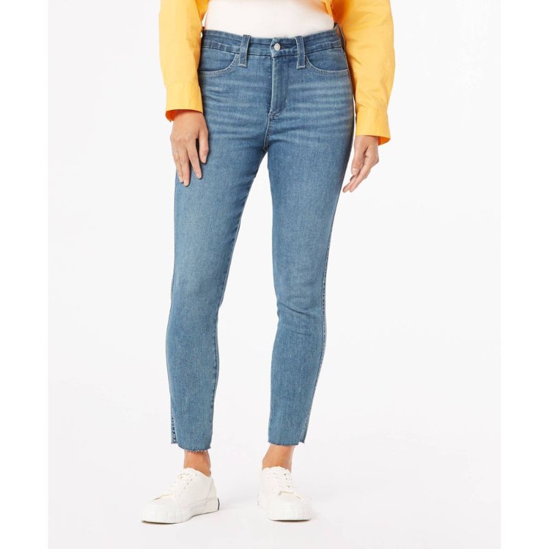 Photo 1 of DENIZEN® from Levi's® Women's High-Rise Skinny Jeans - SIZE 12 
