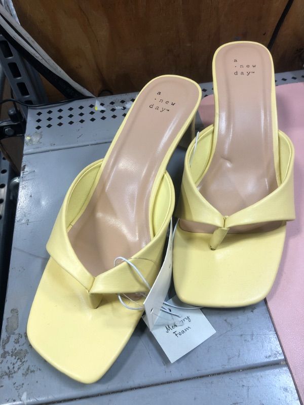 Photo 2 of Women's Annette Heels - A New Day Light Yellow 9