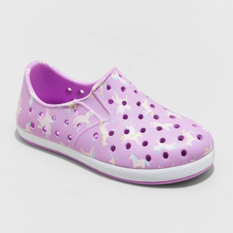 Photo 1 of Toddler Jese Slip-on Apparel Water Shoes - Cat & Jack™ SIZE 12
 
