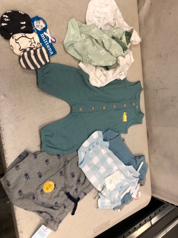 Photo 1 of BABY CLOTHES LOT SIZES 0-3MONTHS / NB , shorts size 3t 