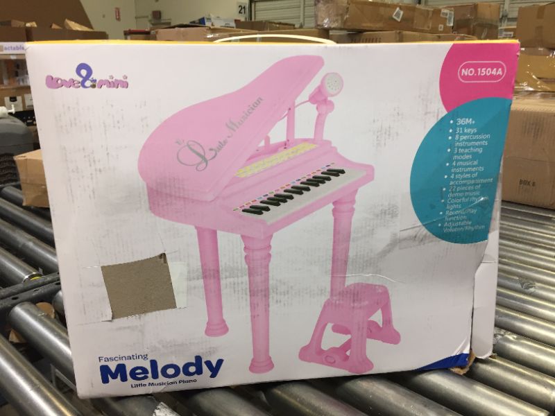 Photo 1 of Love&Mini Piano Toy Keyboard Pink 31 Keys 
