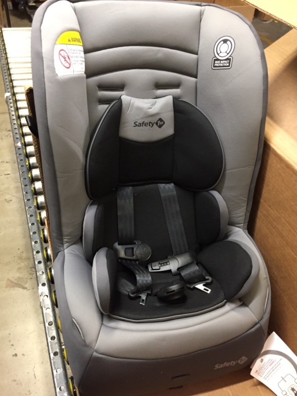 Photo 3 of Jive Convertible Car Seat