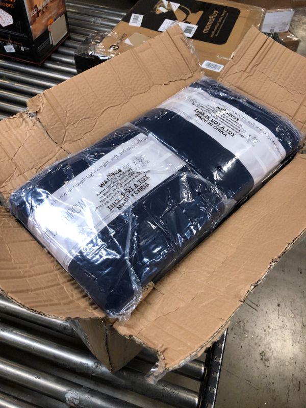 Photo 2 of 24 Pack Wholesale Soft Cozy Fleece Blankets - 50" x 60" Comfy Throw Blankets (Navy Blue)