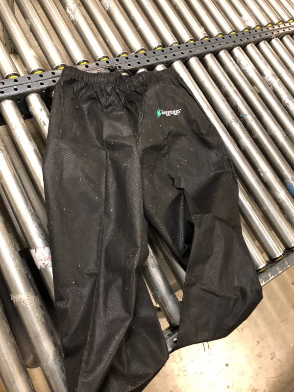 Photo 3 of FROGG TOGGS Men's Classic All-Sport Waterproof Breathable Rain Suit Dark Green / Black Pants Large