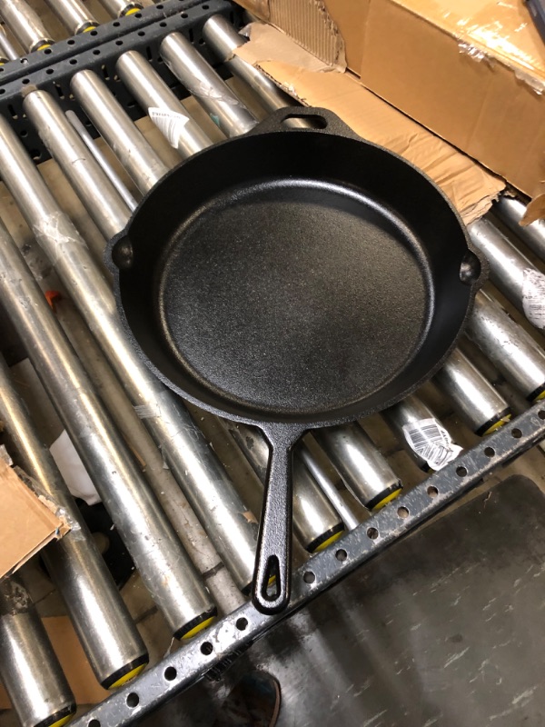 Photo 2 of Amazon Basics Pre-Seasoned Cast Iron Skillet, 15-Inch 15"