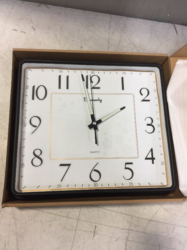 Photo 2 of 12-inch Square Wall Clock, Silent and no Ticking, Luminous Pointer?Easy to Read, Suitable for Bedroom and Living Room Decorative Clocks?Black?
