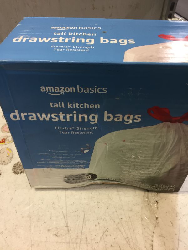 Photo 1 of Amazon Basics Flextra Tall Kitchen Drawstring Trash Bags, 13 Gallon, 90 Count 90 Count (Pack of 1)