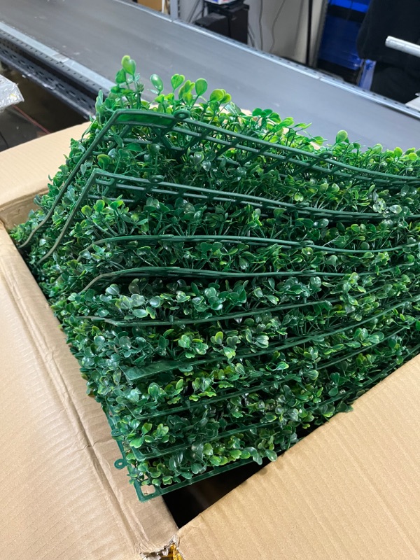 Photo 3 of 9 pc artificiAL BOXWOOD PANELS GRASS 20x20 