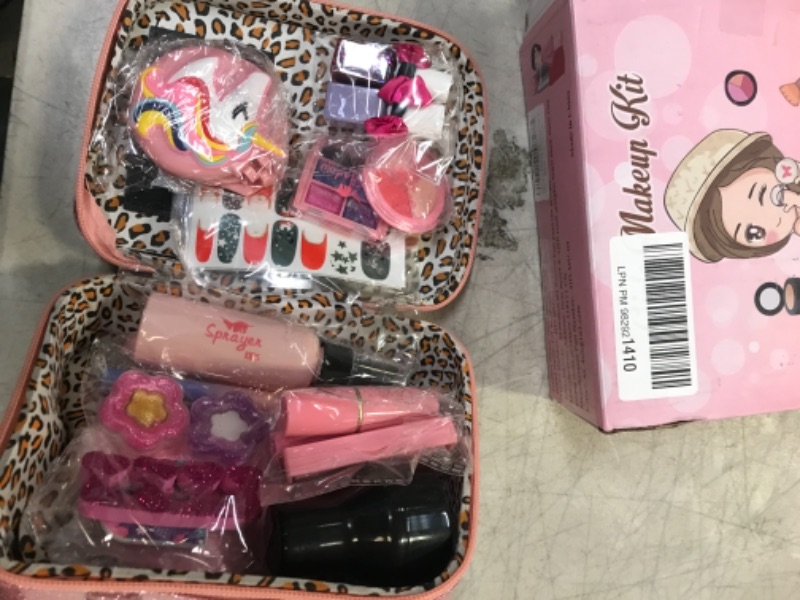 Photo 9 of Kids Washable Makeup Girl Toys - Kids Makeup Kit for Girl, Real Make Up Set, Little Girls Makeup Kit for Toddler Kid Children Princess, Christmas Birthday Gift Toys for Girl 4 5 6 7 8 9 10 Year Old
