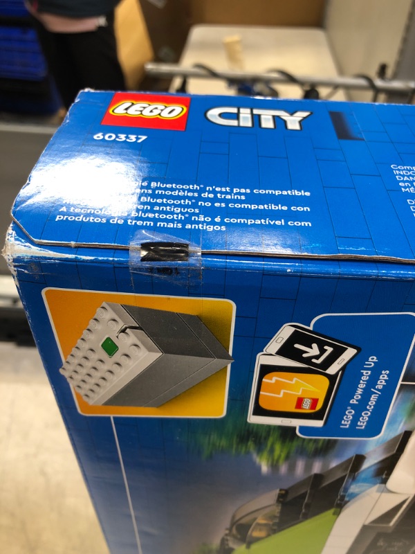 Photo 1 of LEGO City Express Passenger Train 60337 Building Toy Set with Powered up Technology for Boys, Girls, and Kids Ages 7+ (764 Pieces) ** FACTORY SEALED ** 

