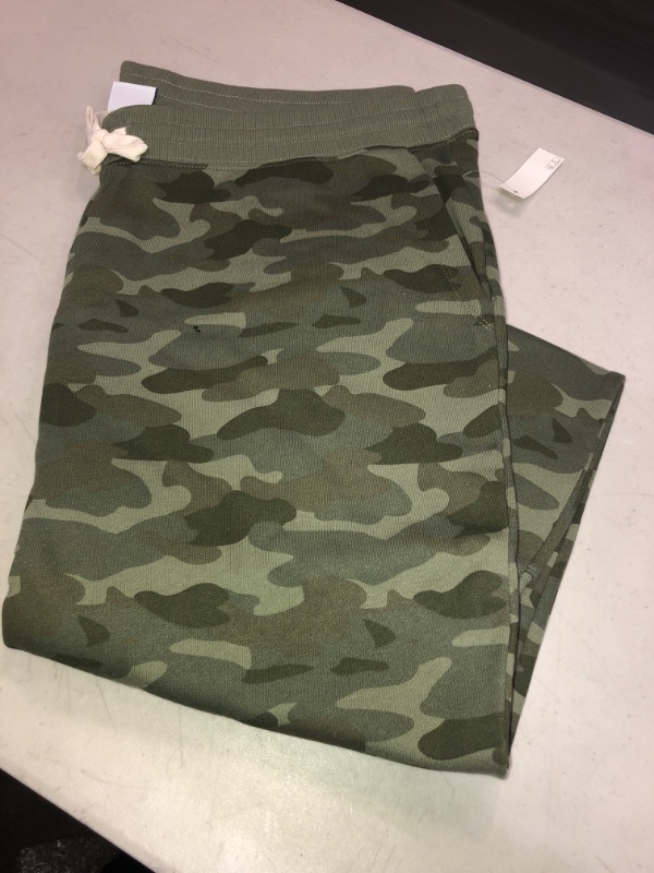 Photo 1 of Amazon Essentials Women's French Terry Fleece Jogger Sweatpant (Available in Plus Size), SIZE XL 