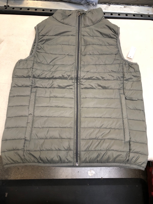 Photo 1 of AMAZON ESSENTIALS GREY VEST SIZE XS